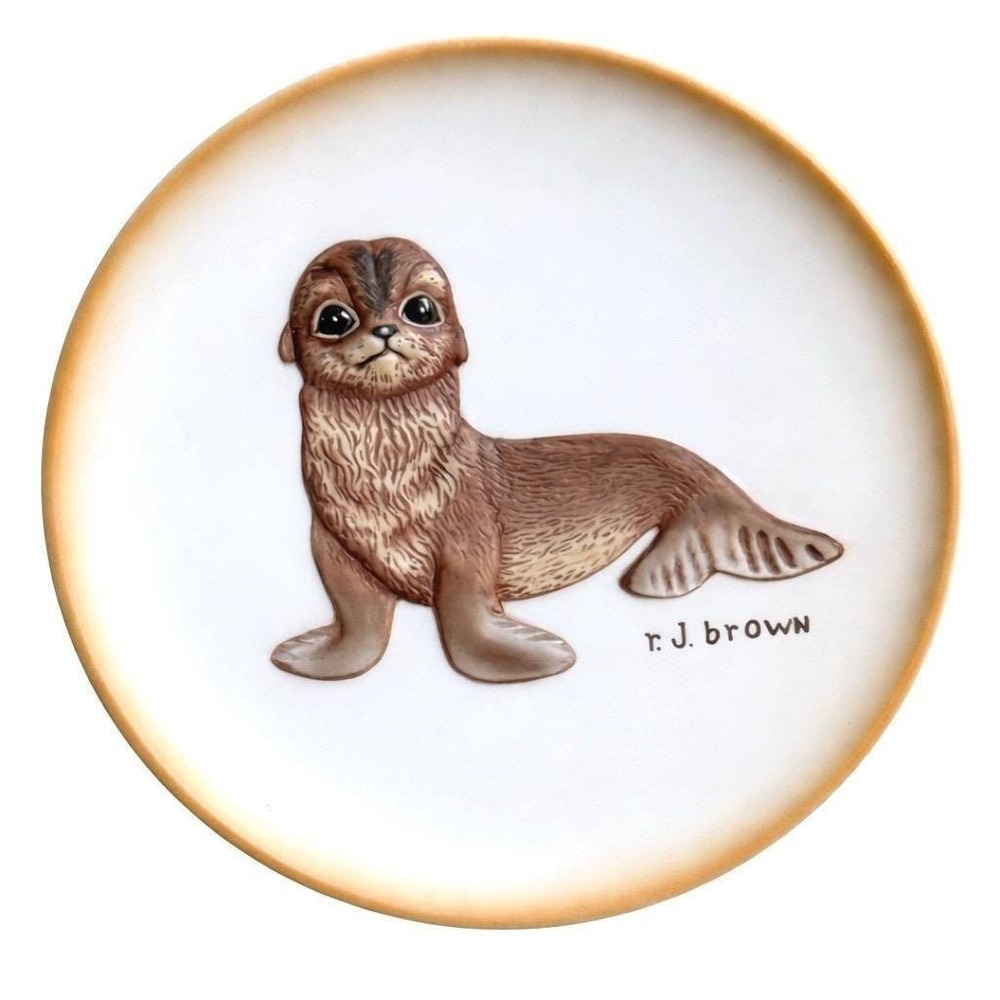 Vintage Hand-Painted 3D Seal Pup Cottagecore Coastal Chic 8.5" Wall Decor 1979